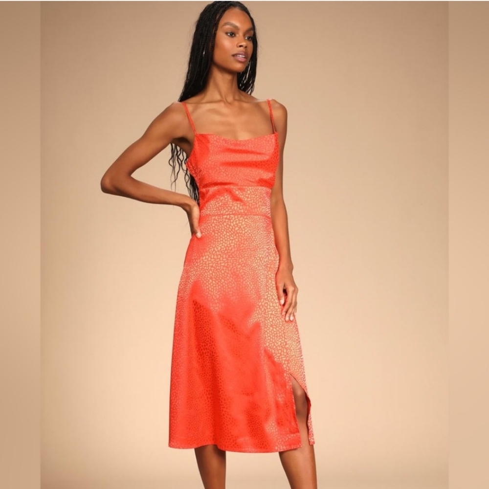 NWT Lulus Fiercely Chic Satin Jacquard Cowl Midi Dress Size M